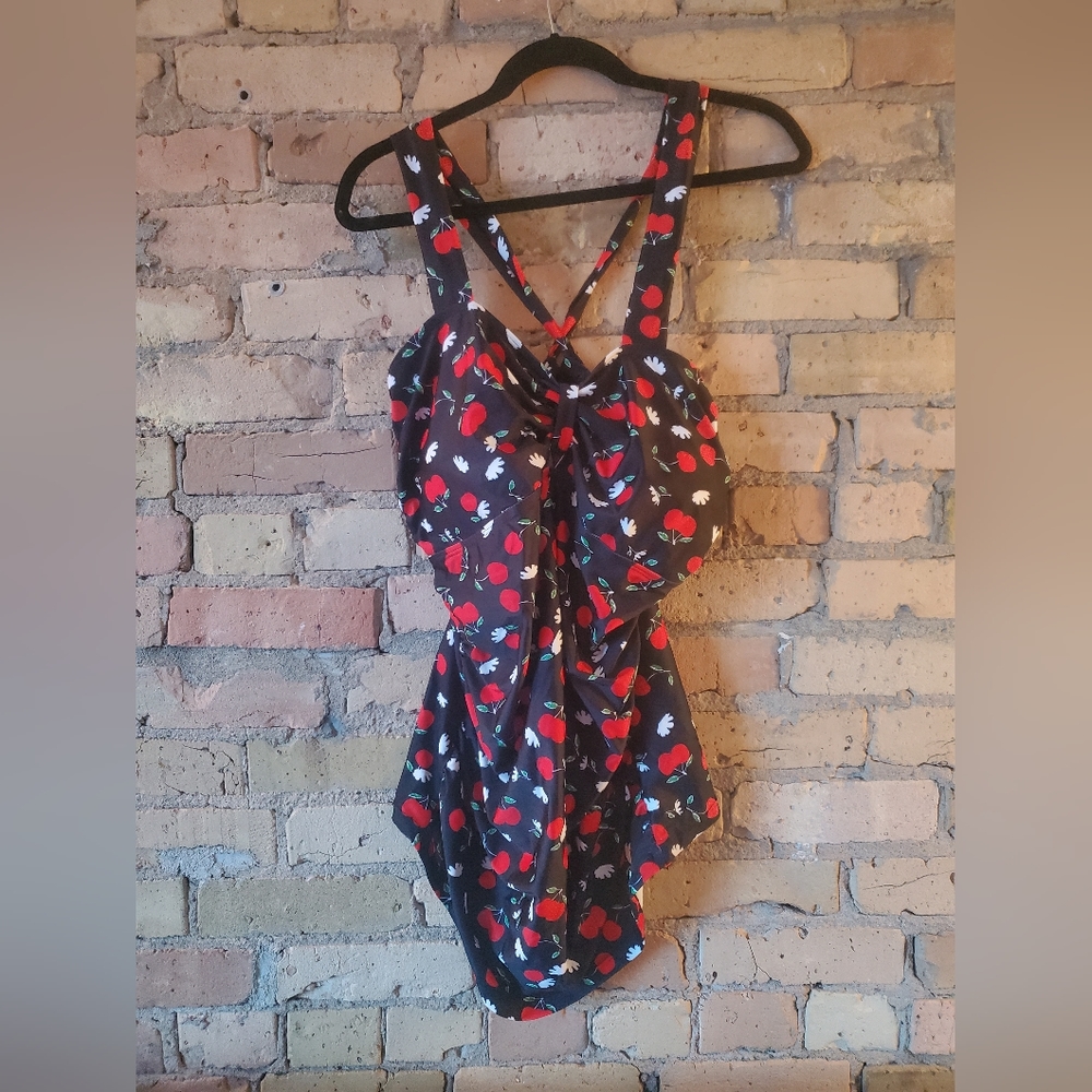 2 piece 🍒 pattern XXL women's swimsuit